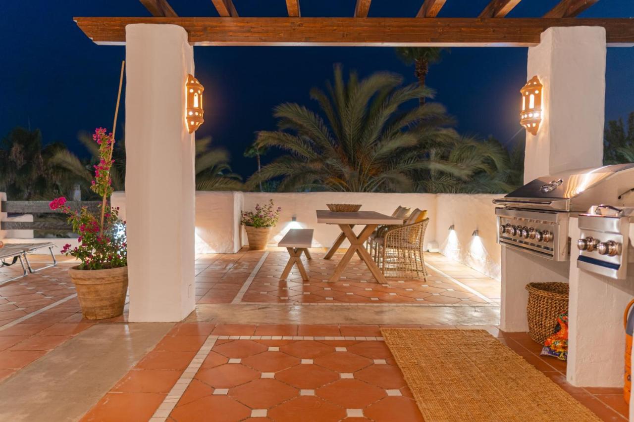 マルベーリャLuxurious Penthouse In Ventura Del Mar Puerto Banusアパートメント エクステリア 写真