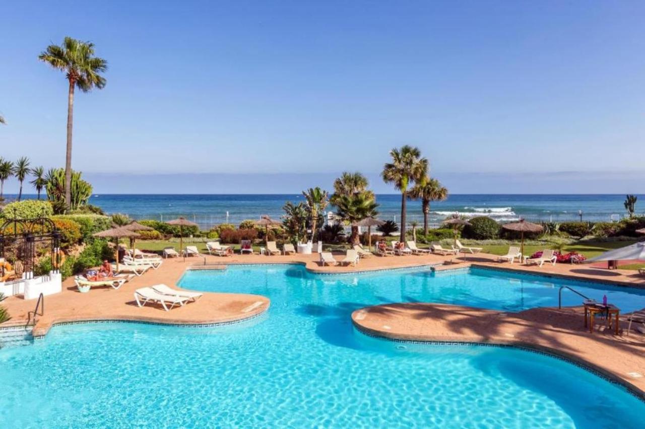 マルベーリャLuxurious Penthouse In Ventura Del Mar Puerto Banusアパートメント エクステリア 写真